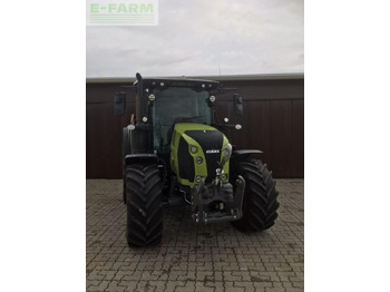 CLAAS Arion 550 Traktor