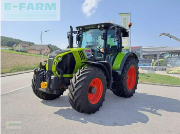 CLAAS Arion 550 Traktor