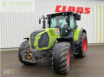 CLAAS Arion 640 Traktor
