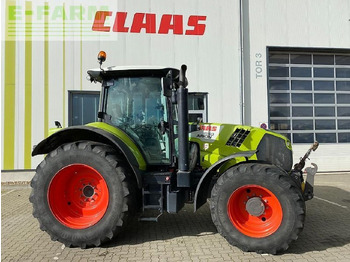 CLAAS Arion 650 Traktor