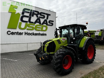 CLAAS Arion 660 Traktor