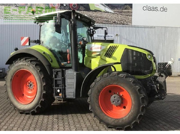 CLAAS Axion 810 Traktor