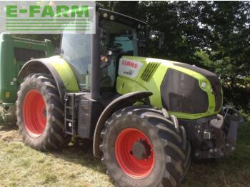 CLAAS Axion 810 Traktor