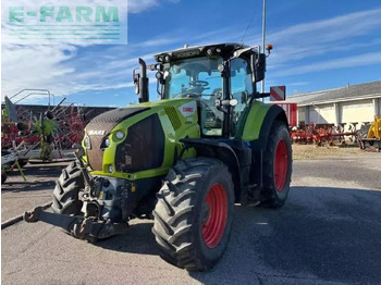 CLAAS Axion 830 Traktor