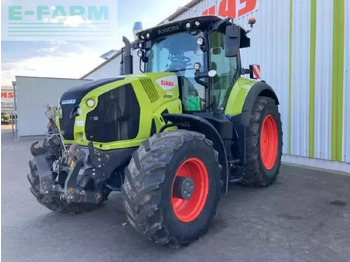 CLAAS Axion 830 Traktor