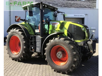 CLAAS Axion 850 Traktor