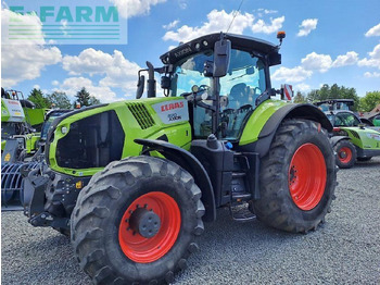 CLAAS Axion 870 Traktor