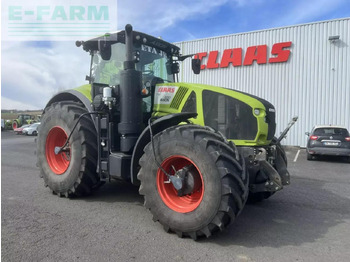 CLAAS Axion 930 Traktor