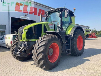 CLAAS Axion 930 Traktor
