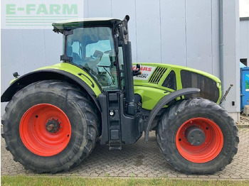 CLAAS Axion 930 Traktor