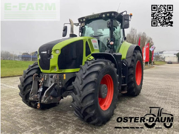 CLAAS Axion 930 Traktor