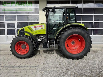 CLAAS Axos Traktor