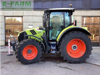 CLAAS Arion 550 Traktor