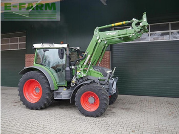 FENDT 211 Vario Traktor