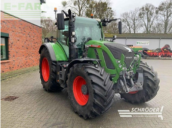 FENDT 724 Vario Traktor