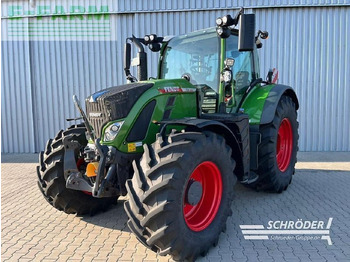 FENDT 724 Vario Traktor