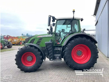 Traktor Fendt 724 vario s4 profi plus ProfiPlus: das Bild 4