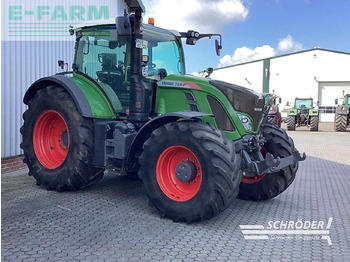 FENDT 724 Vario Traktor