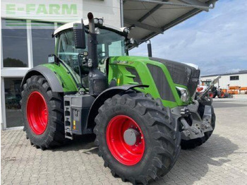 FENDT 828 Vario Traktor