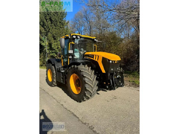 JCB Fastrac 4220 Traktor