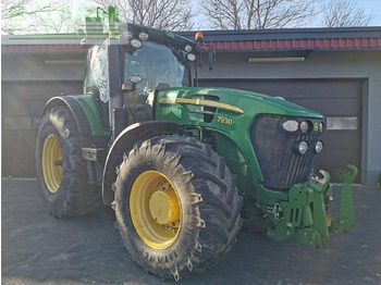 JOHN DEERE 7930 Traktor
