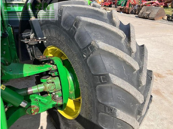 Traktor John Deere 8320 ils: das Bild 5