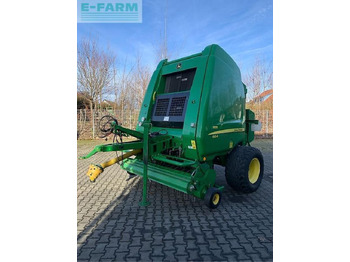 JOHN DEERE Packenpresse