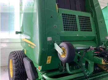 Packenpresse John Deere 864 maxicut: das Bild 4 Packenpresse John Deere 864 maxicut: das Bild 4