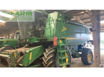 JOHN DEERE Mähdrescher