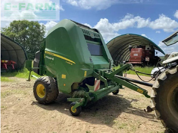 JOHN DEERE Packenpresse