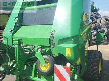 JOHN DEERE Packenpresse