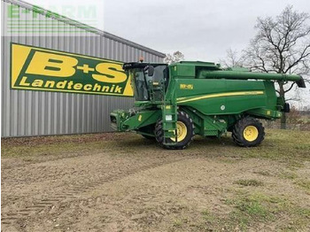 JOHN DEERE W660 Mähdrescher