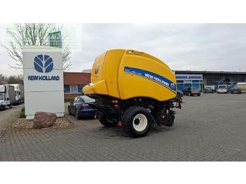 NEW HOLLAND Packenpresse