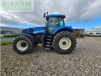 NEW HOLLAND T8 Traktor
