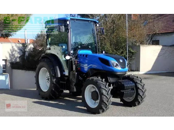 NEW HOLLAND T4 Traktor