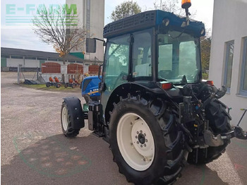 Traktor New Holland t4.90 f F: das Bild 4 Traktor New Holland t4.90 f F: das Bild 4