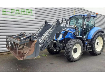 NEW HOLLAND T5 Traktor