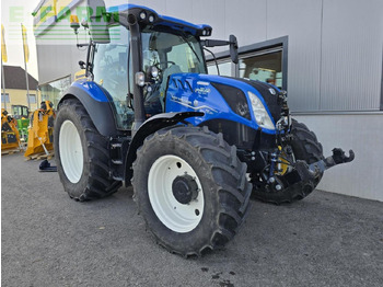 NEW HOLLAND T5 Traktor