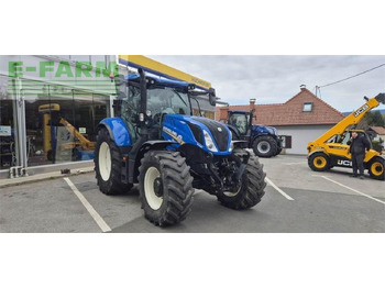 NEW HOLLAND T6 Traktor
