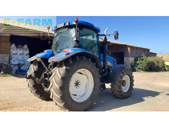Traktor New Holland t6070: das Bild 3