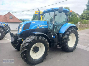 NEW HOLLAND T7 Traktor