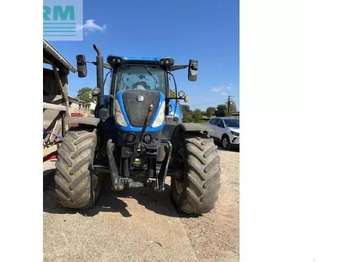 Traktor New Holland t7-230pc: das Bild 5