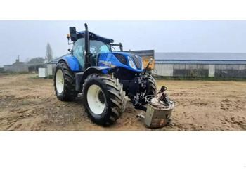 NEW HOLLAND T7.230 Traktor