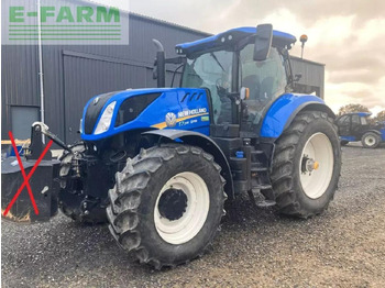 NEW HOLLAND T7.245 Traktor