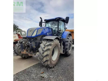 NEW HOLLAND T7 Traktor