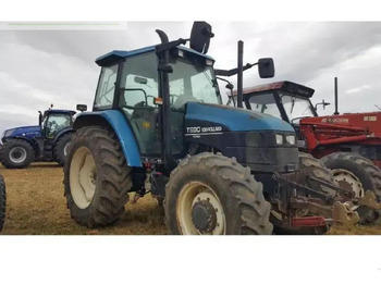 NEW HOLLAND TS Traktor