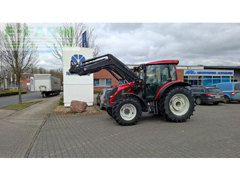 VALTRA A-series Traktor