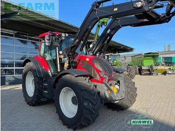VALTRA N-series Traktor