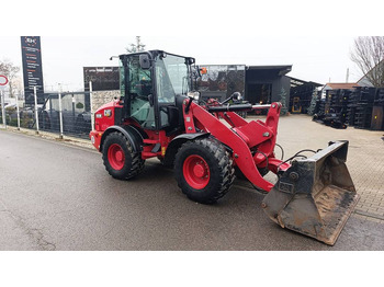 CATERPILLAR 908M Radlader