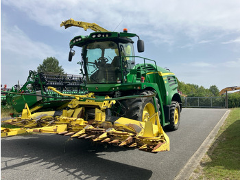 JOHN DEERE 8300 Erntemaschine